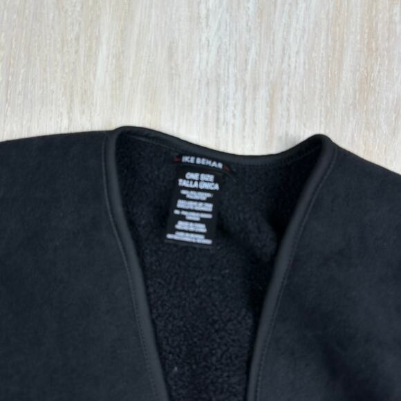 Ike Behar Black Fleece Poncho Wrap Shawl Reversible Soft Cozy Minimalist OS - Picture 5 of 13